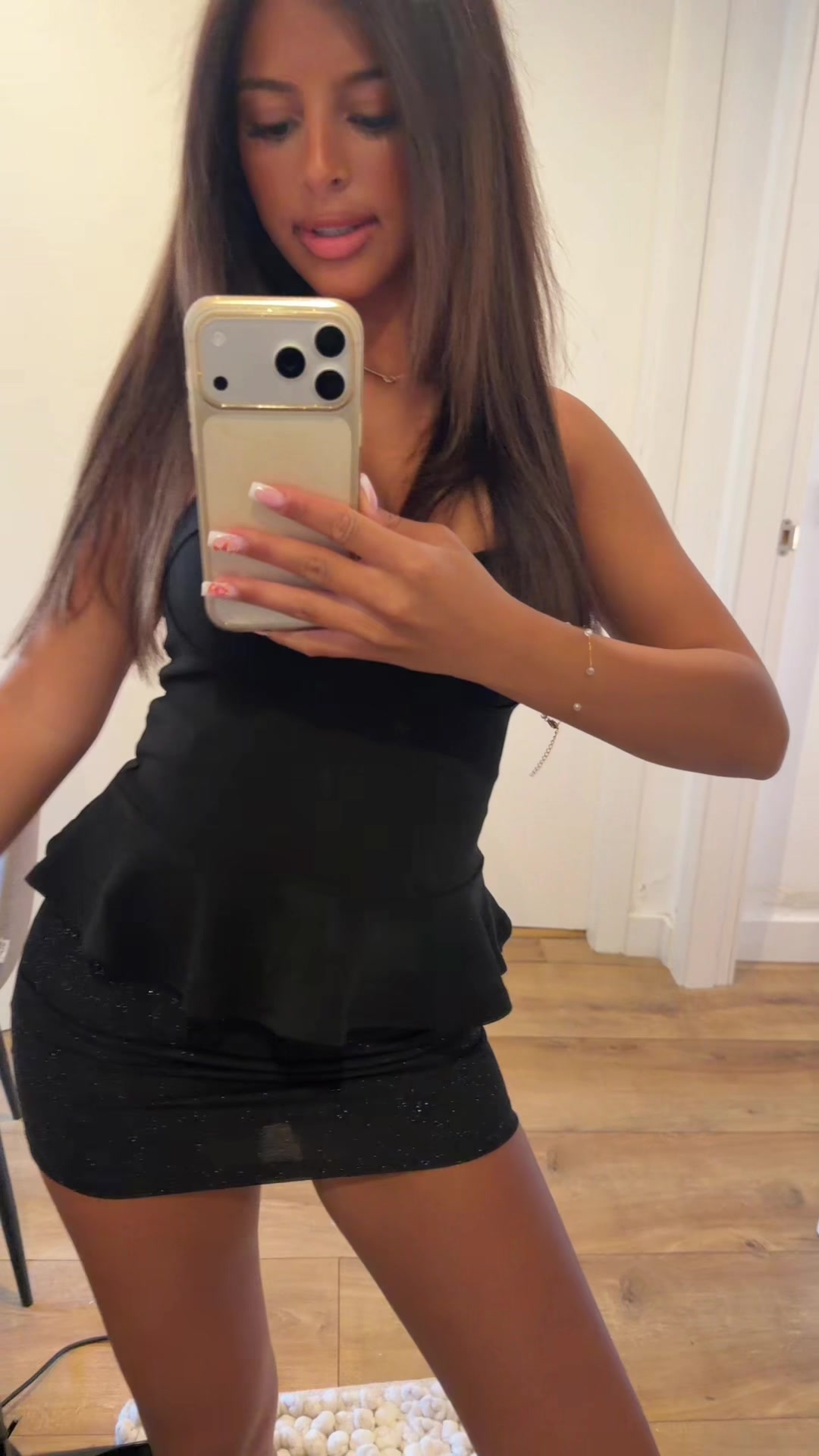 @mm