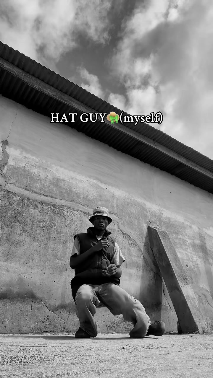 @HAT GUY 👒