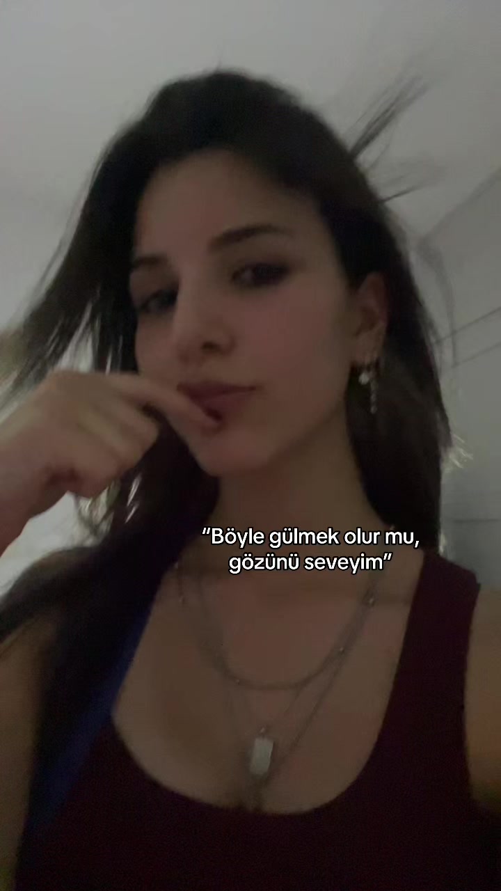 @Azranur G&uuml;l&uuml;ş🇹🇷