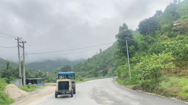 @Praja🕉️☘️