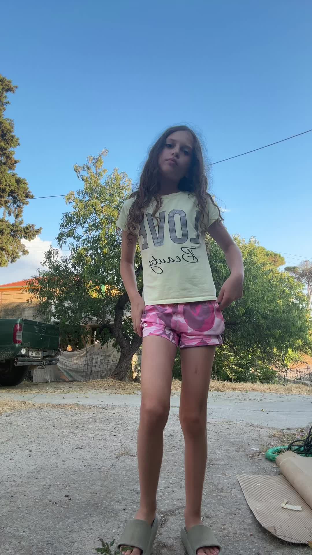 @𝓥𝓪𝓵𝓮𝓷𝓽𝓲𝓷𝓪_🌺