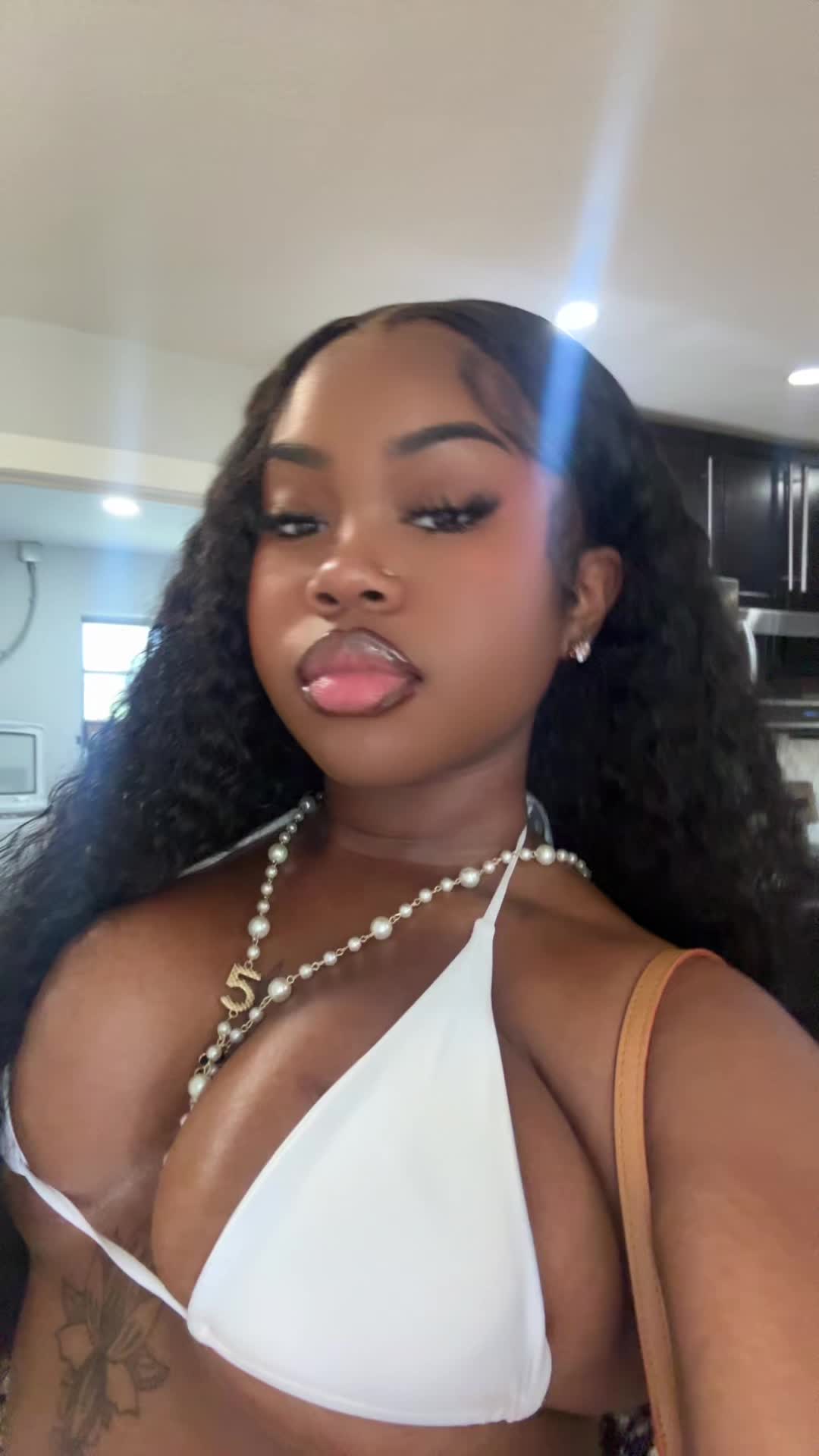 @RR.