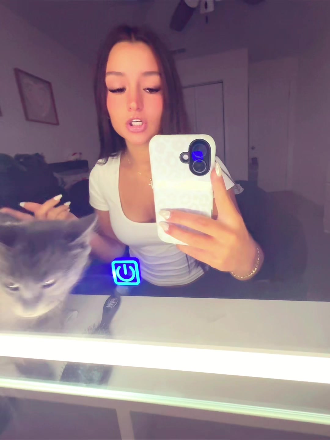 @haileywalters03