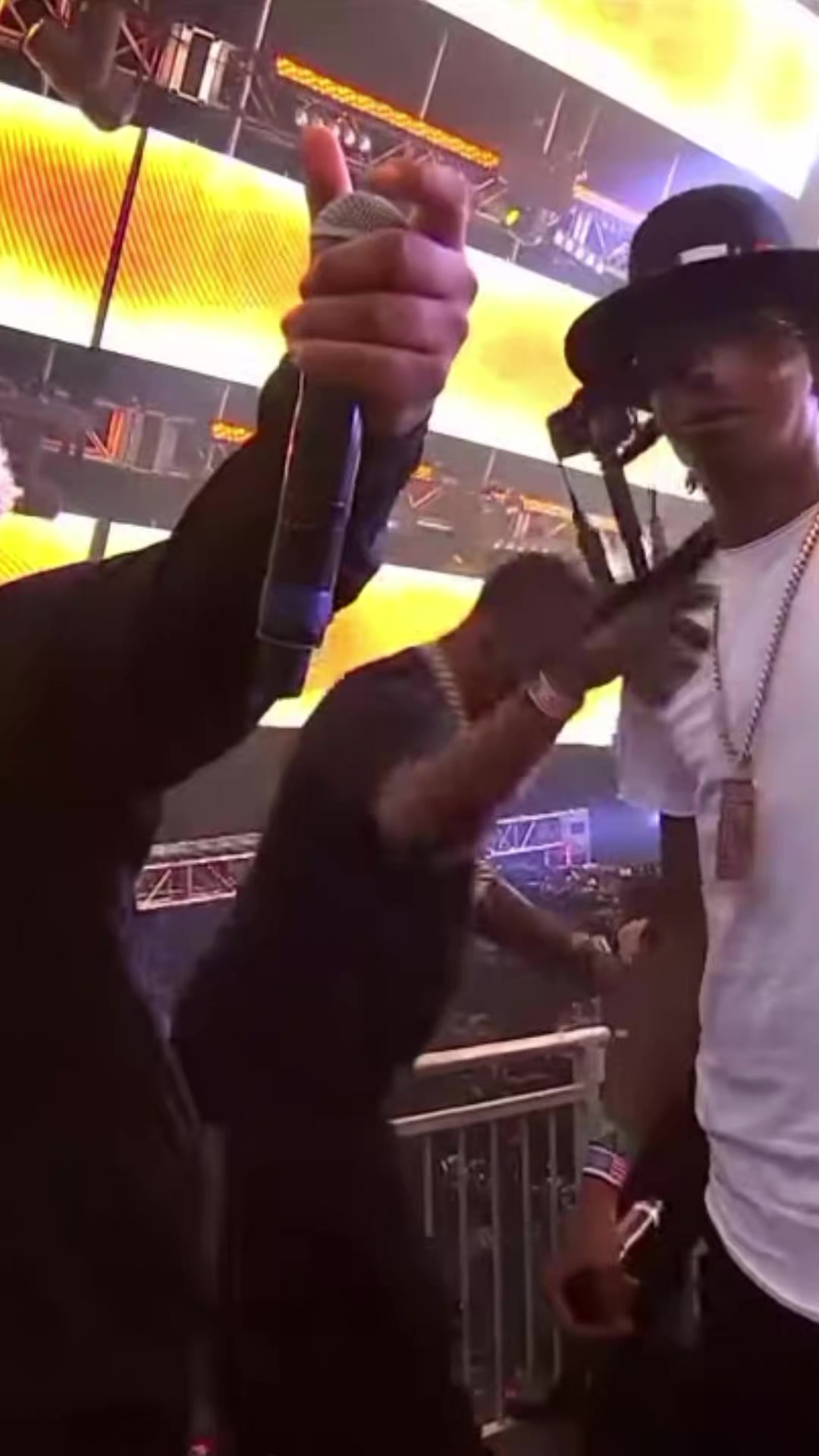 @UMFTV