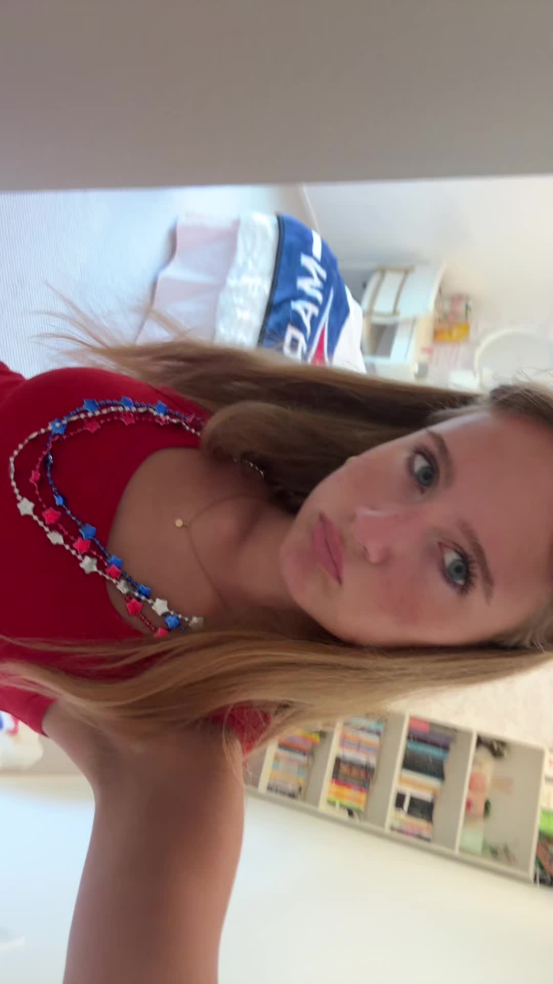 @Lily🤫