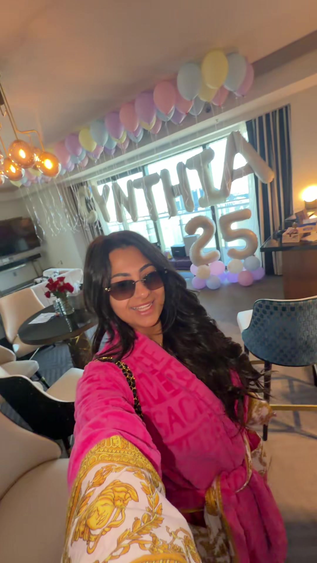 @Sinnnthia