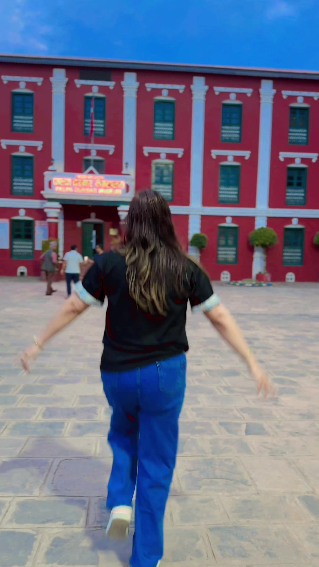 @Laxmi Chauhan
