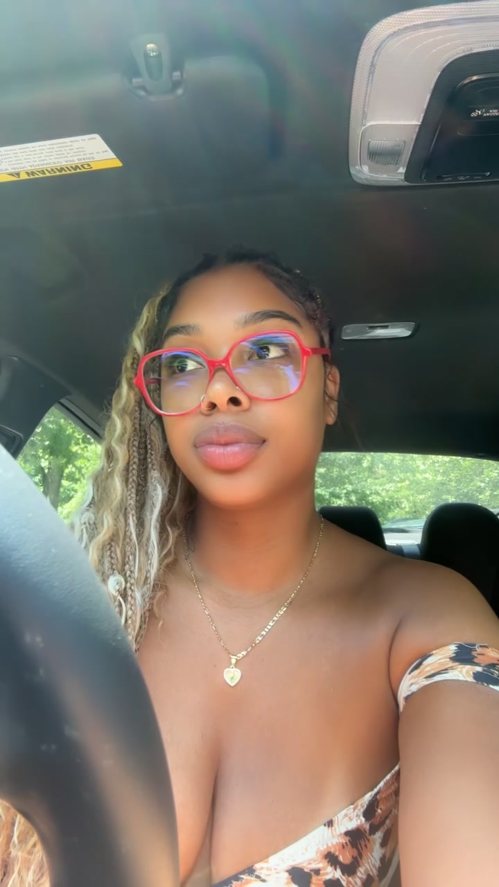 @Prettyincharge