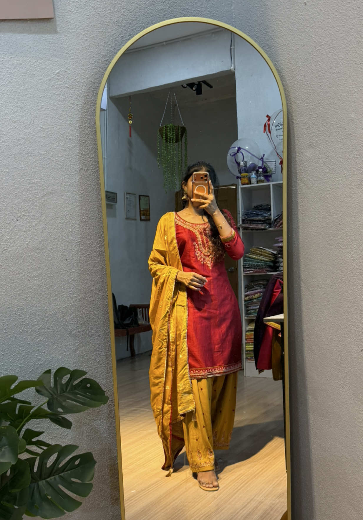 @Triny Boutique