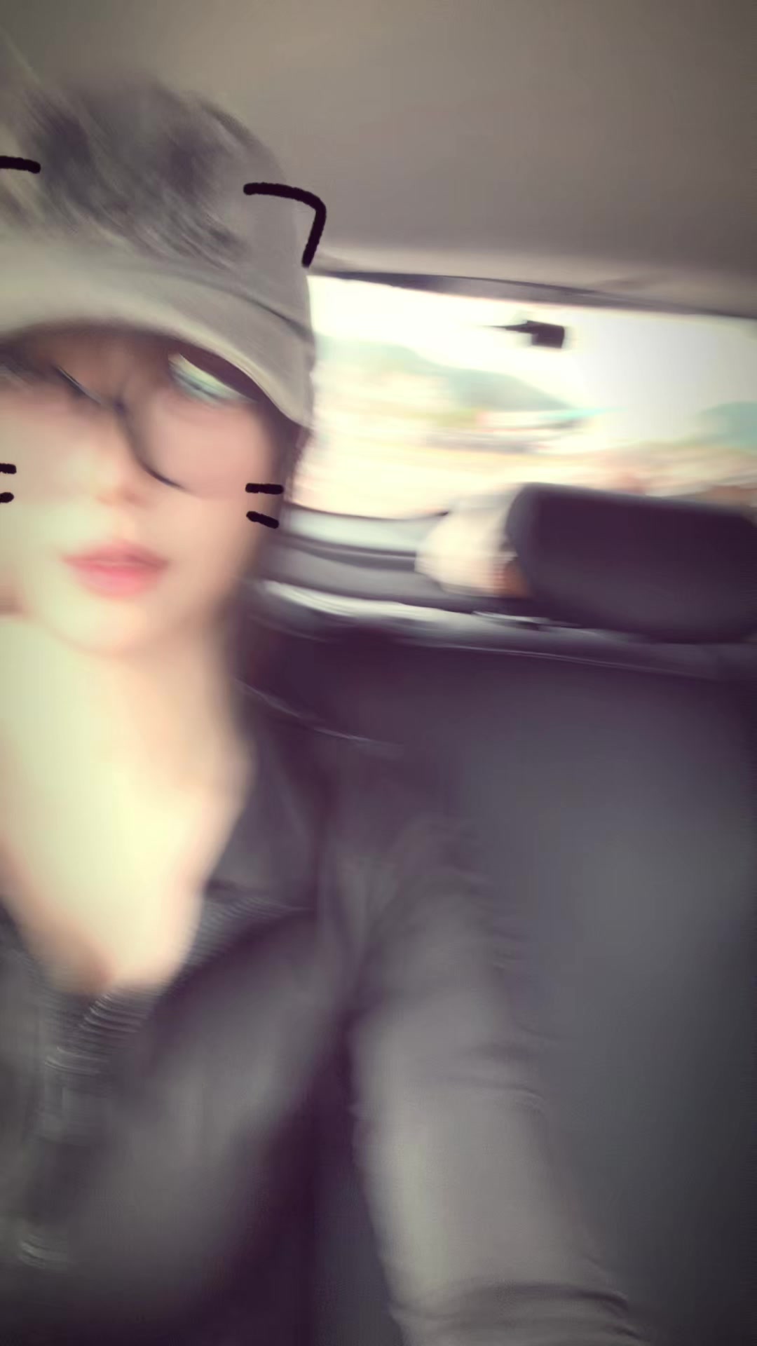 @냐