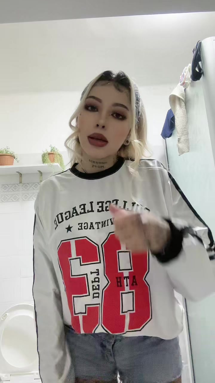 @𝔖𝔥𝔞𝔦𝔢𝔩 𝔇𝔞𝔳𝔞𝔩𝔬𝔰