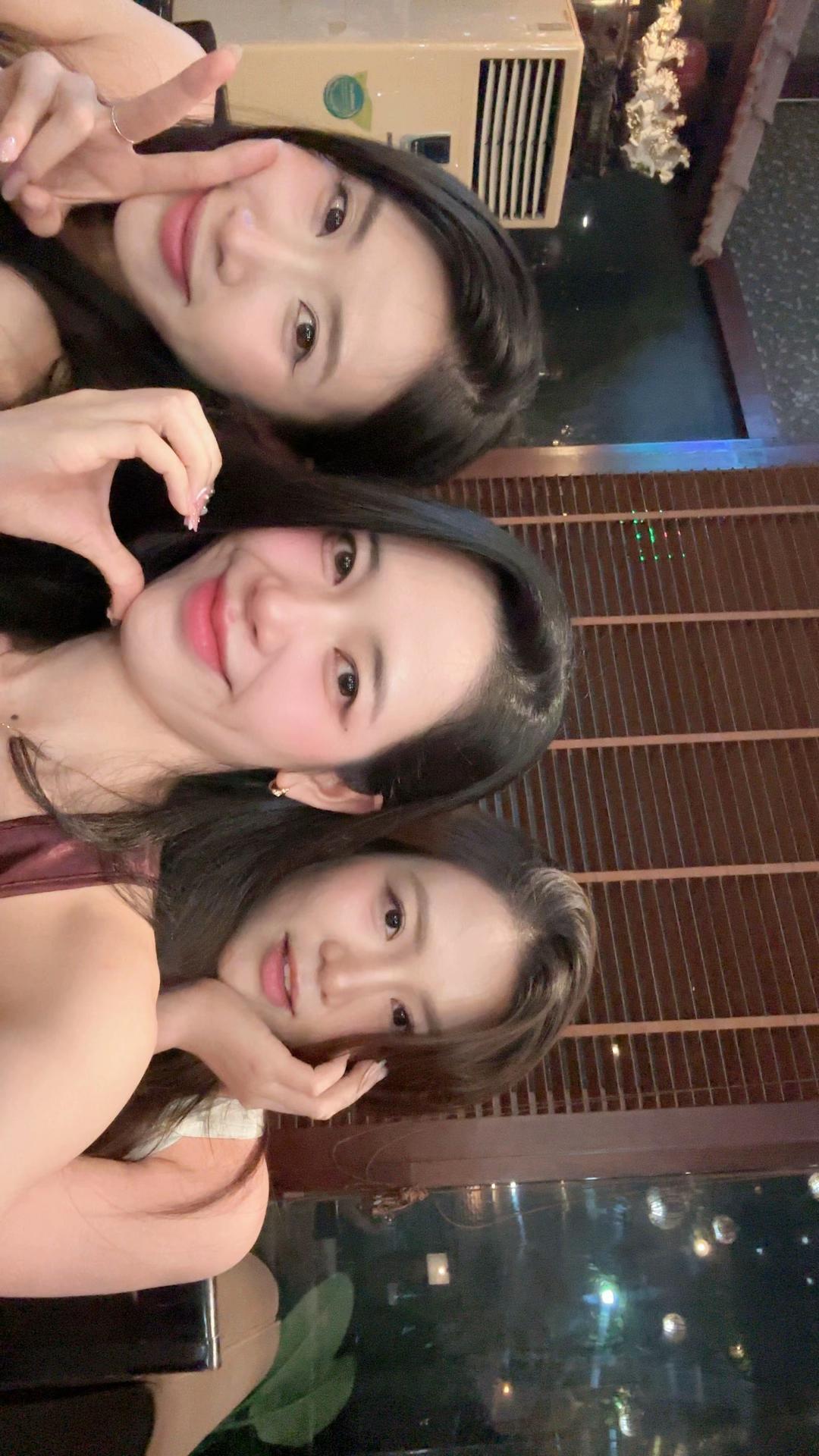 @Thi&ecirc;n C&aacute;