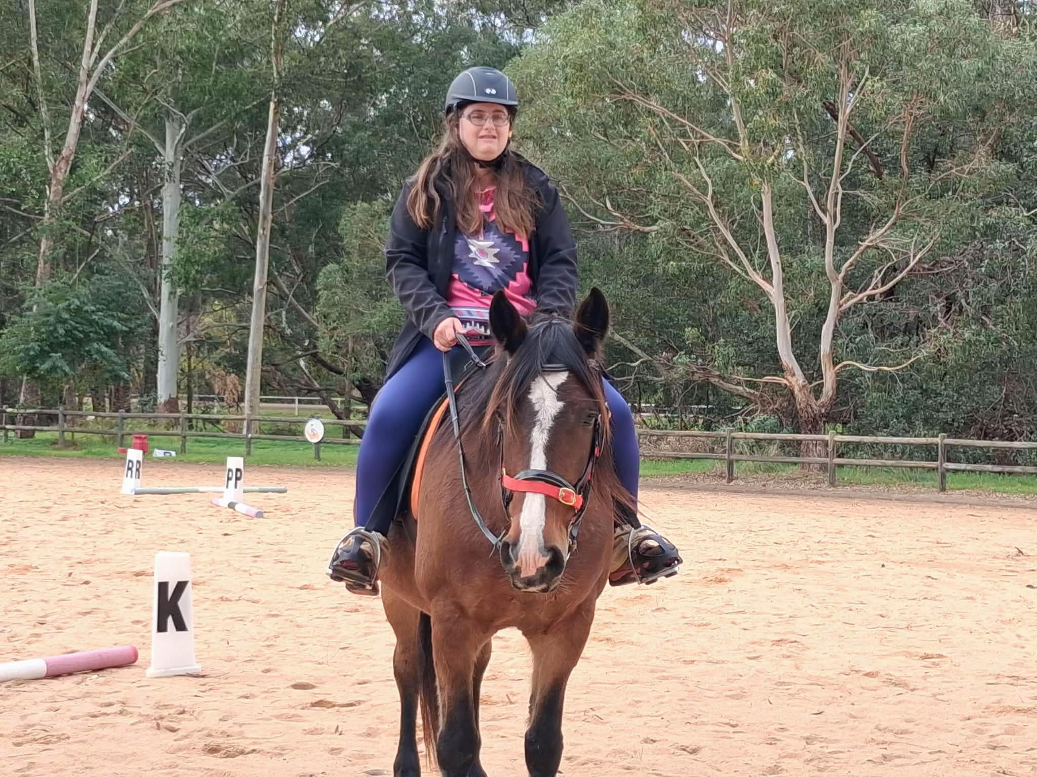 @sian_charlies_horsey_