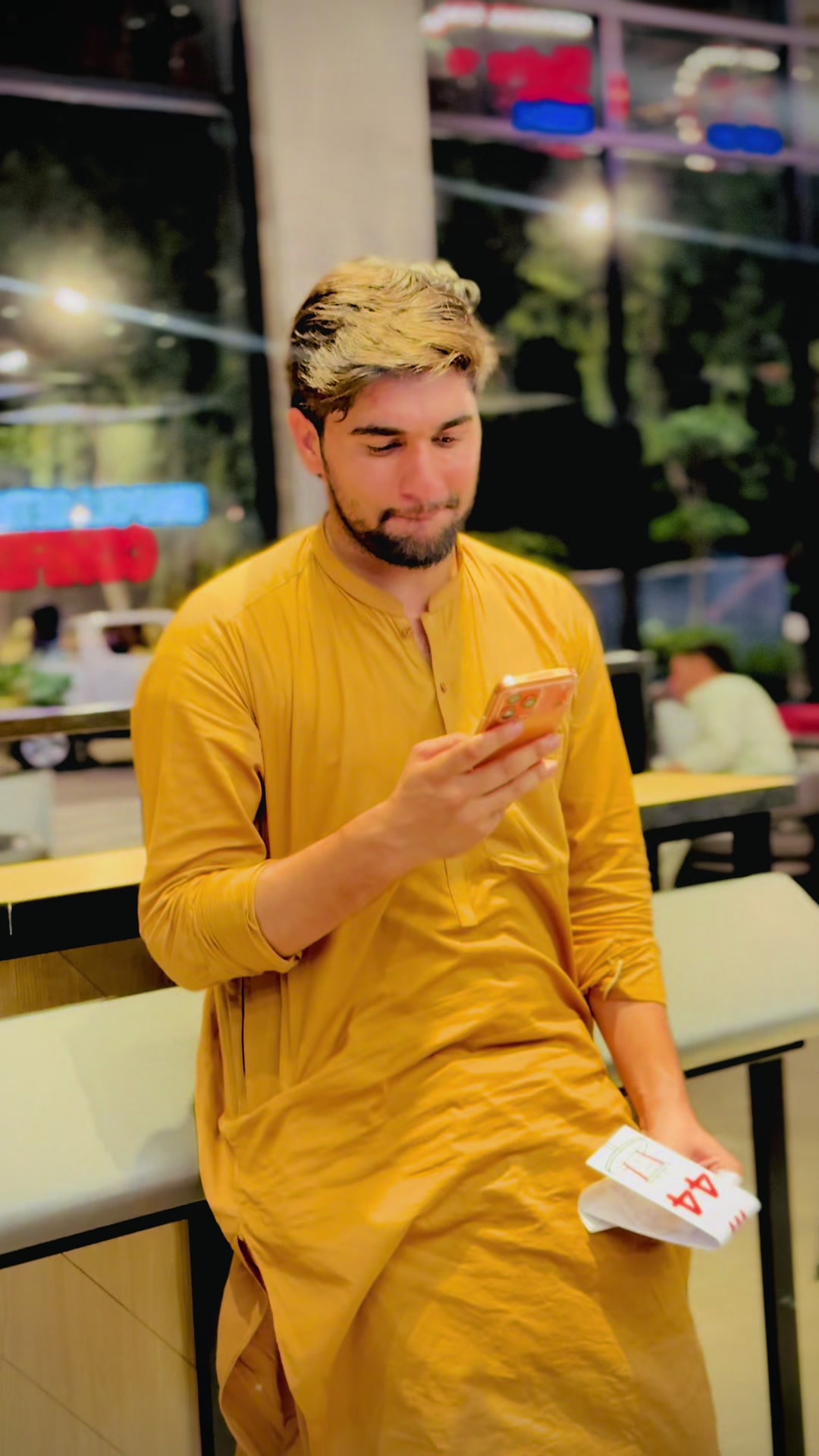 @Mr SHAHZAD🤴