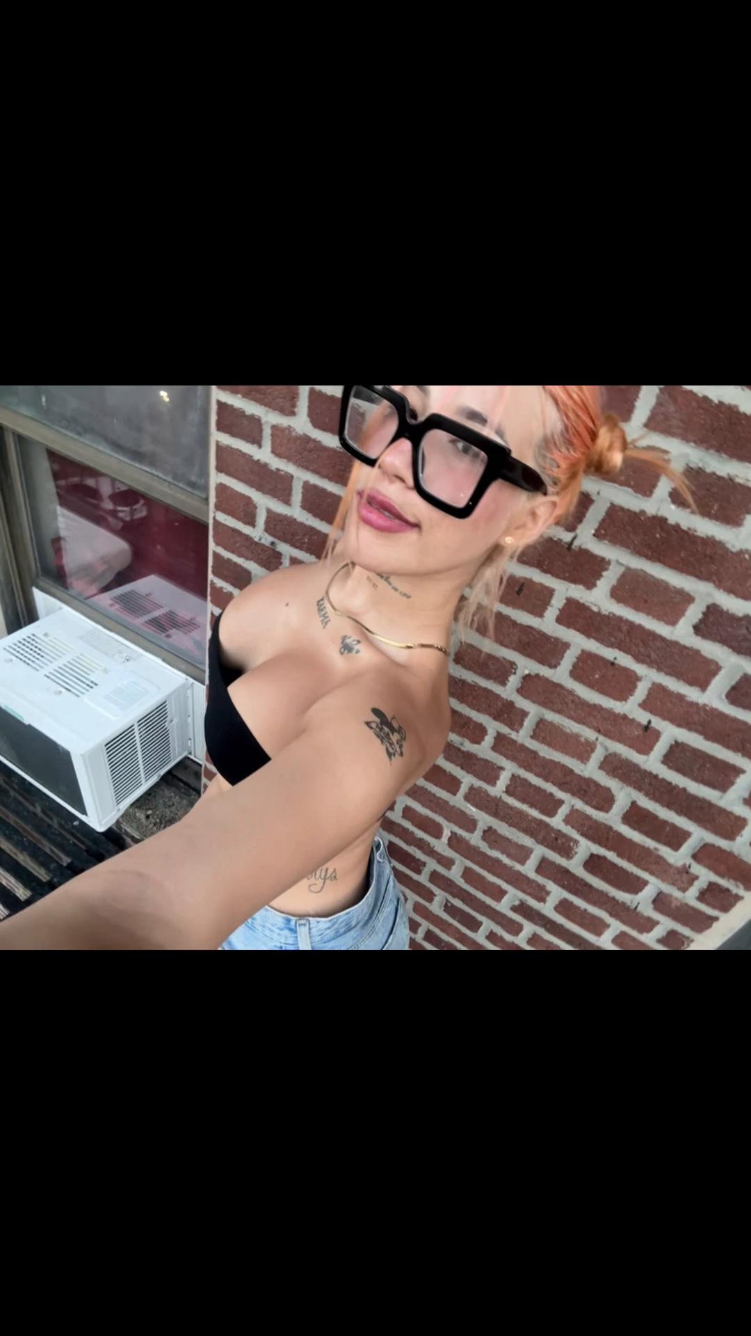 @𝙰̷𝚛̷𝚒̷🍓🍓