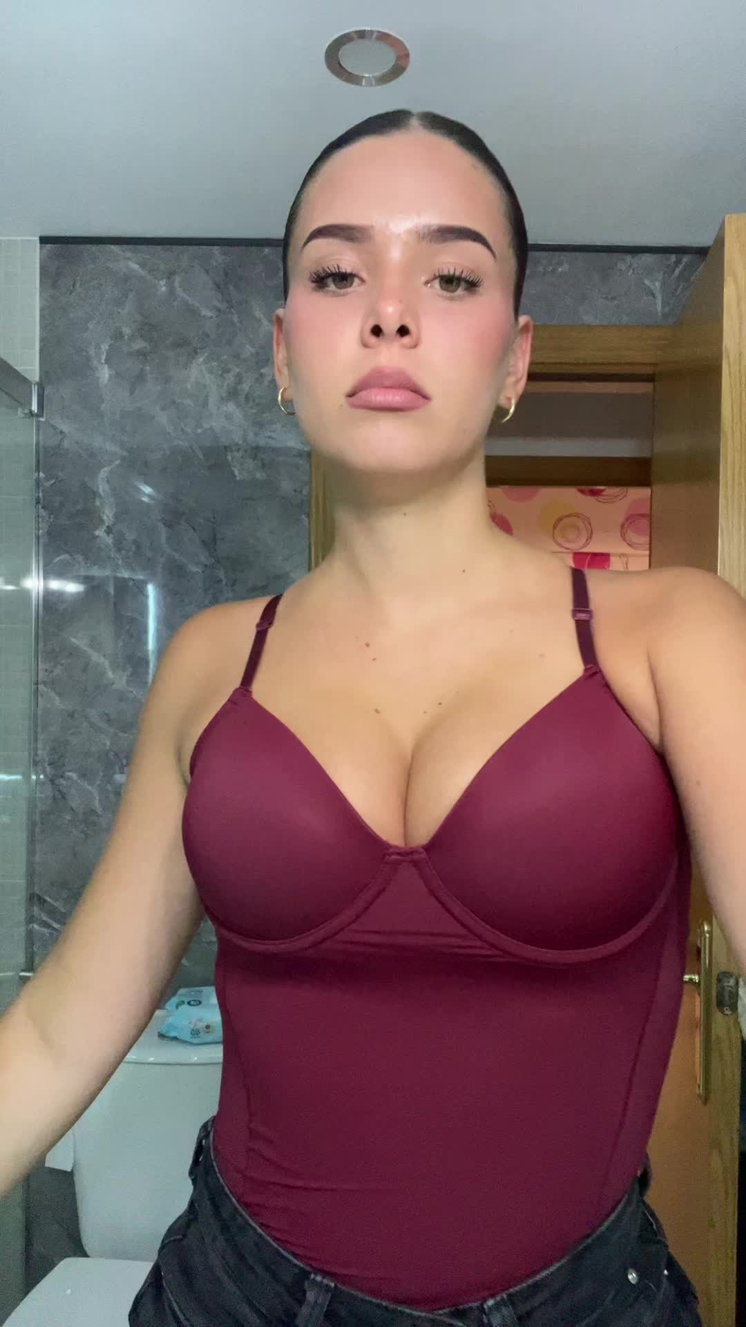 @maartina.bd