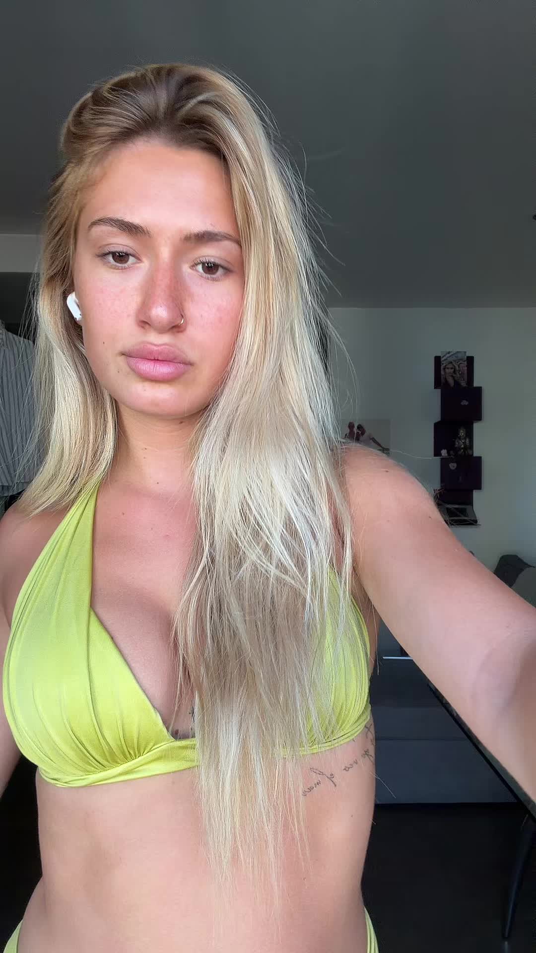 @⭐️VS⭐️