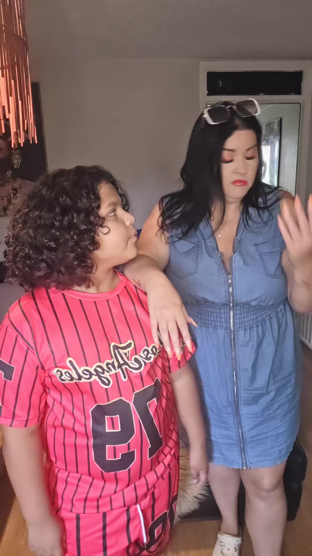 @NeoxRachel