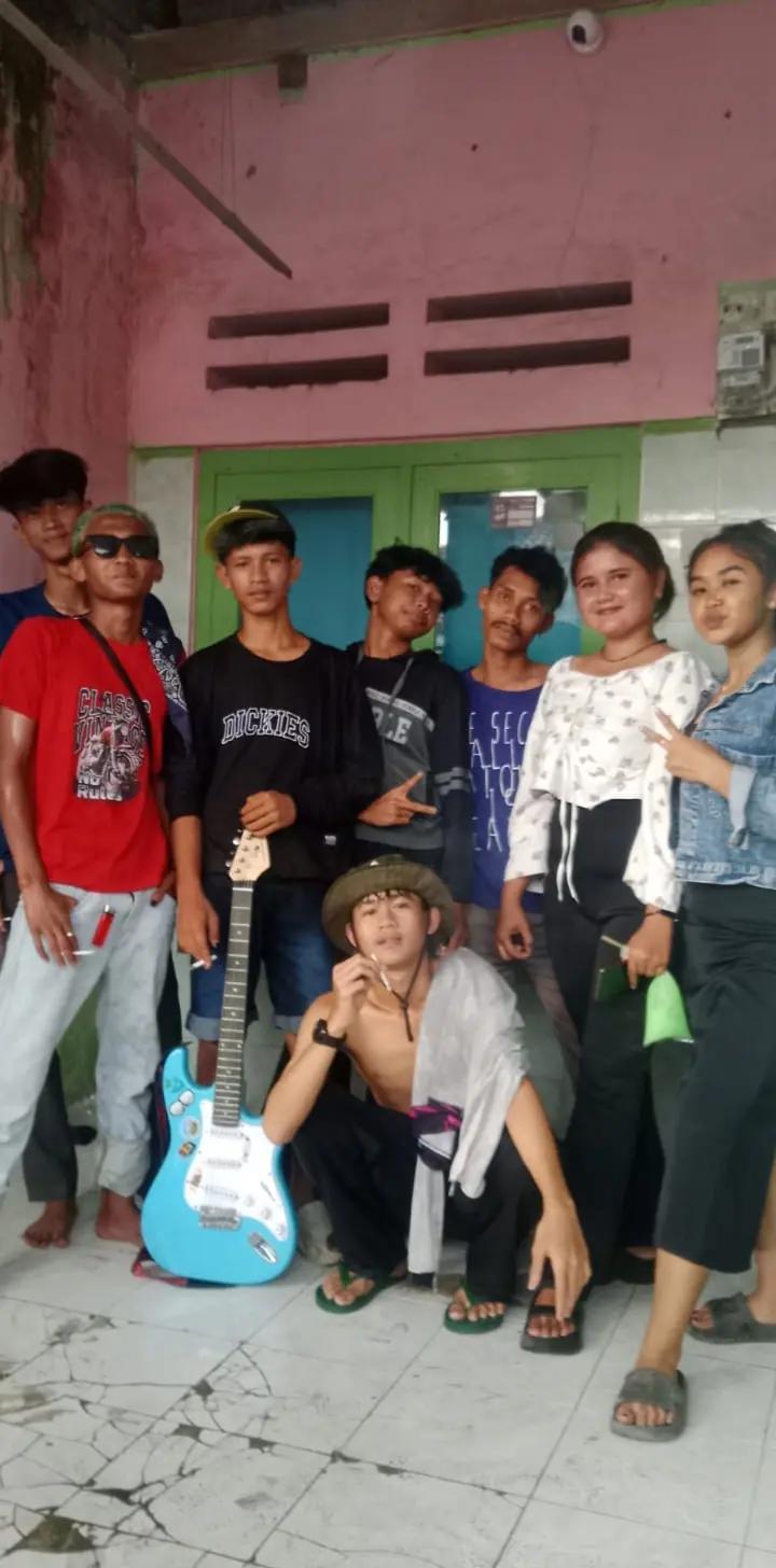 @tialempung211