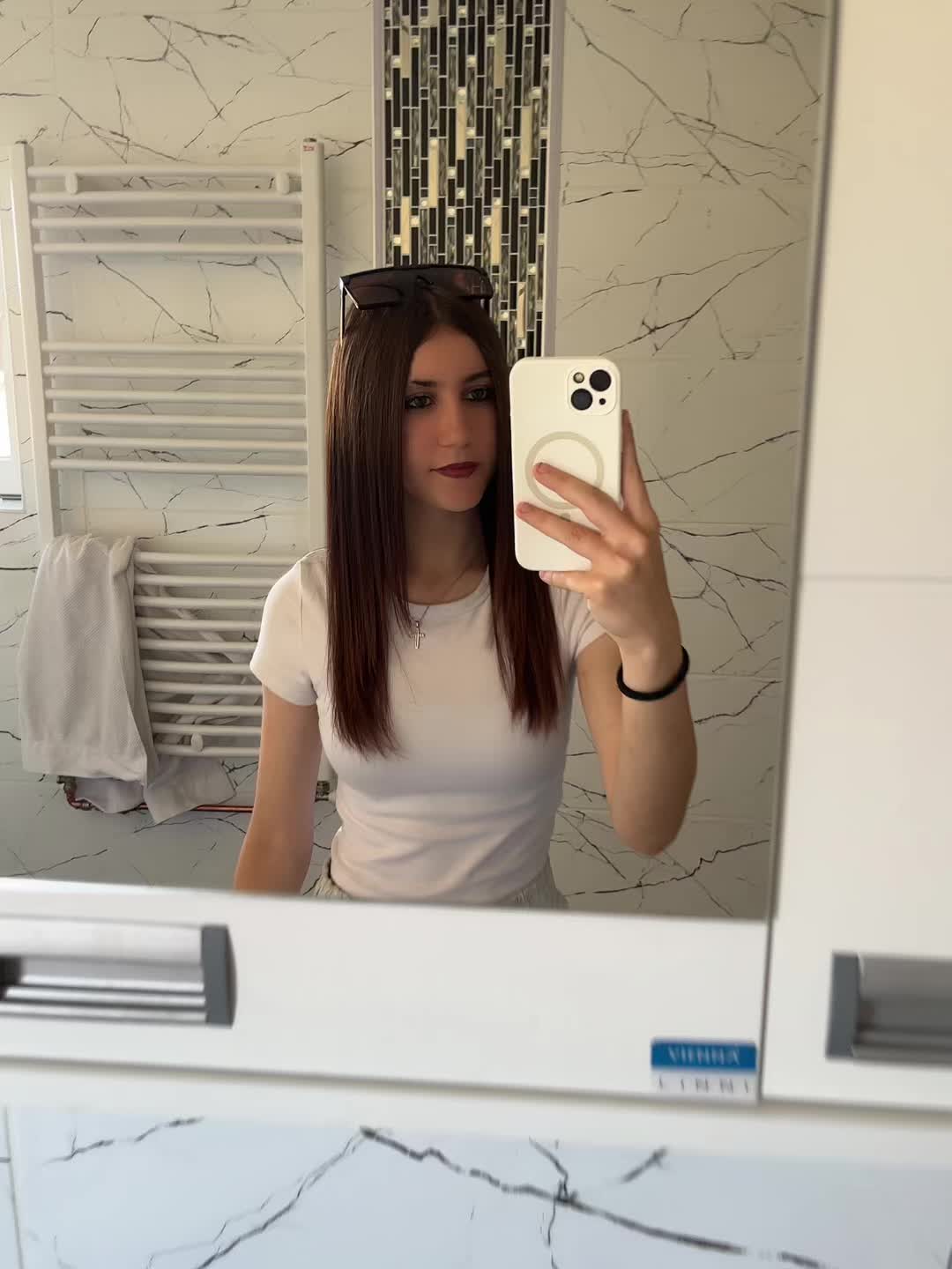 @༄𝓗𝓮𝓵𝓮𝓷𝓪༄