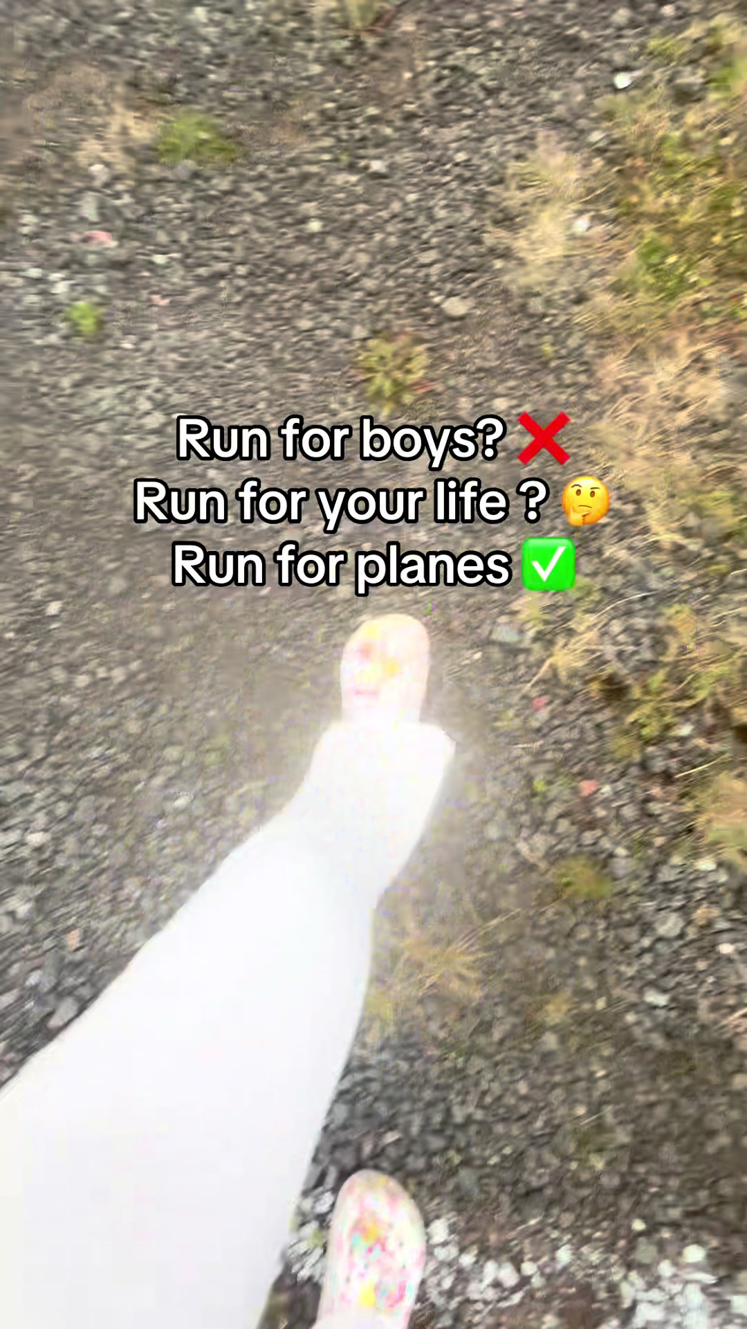 @𝔰𝔬𝔭𝔥✈️🏴