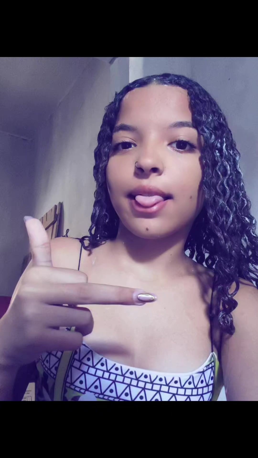 @Mariahozana_