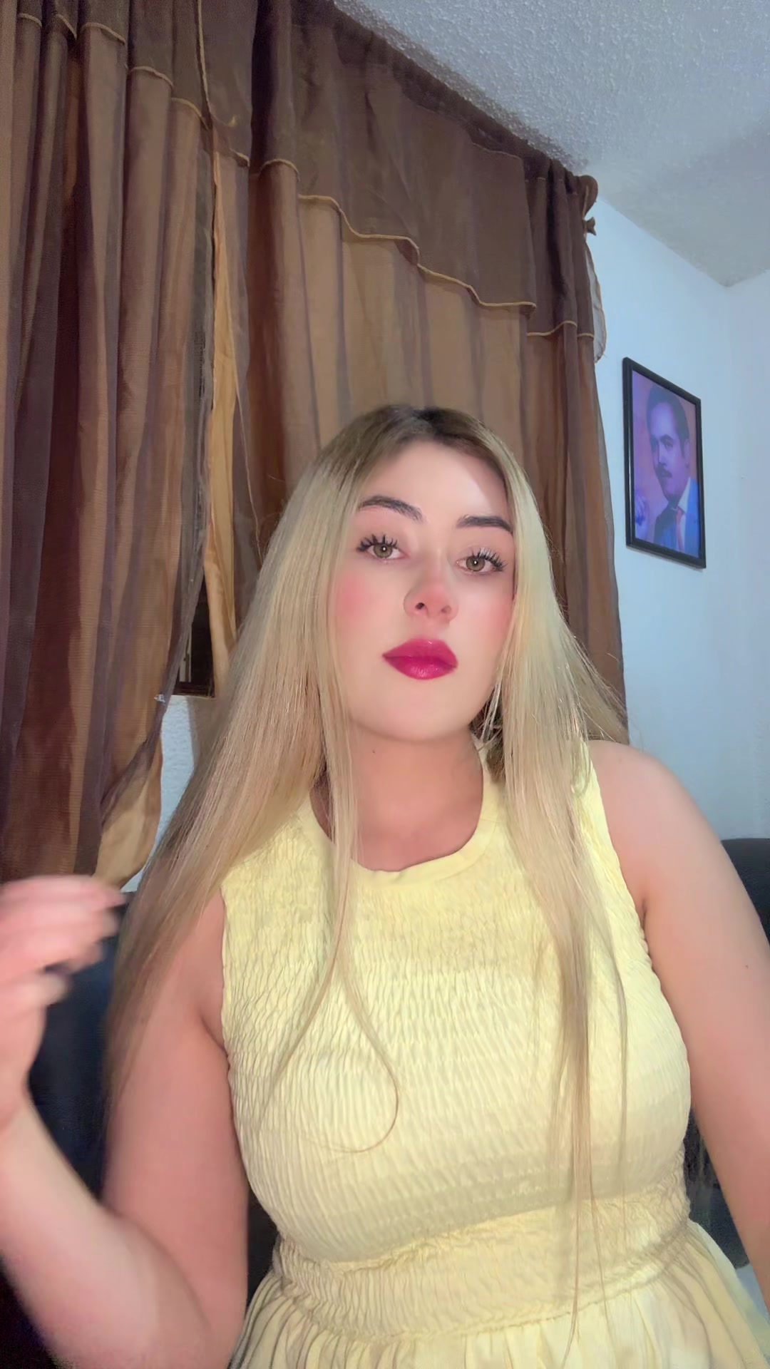 @Andrea D&iacute;az