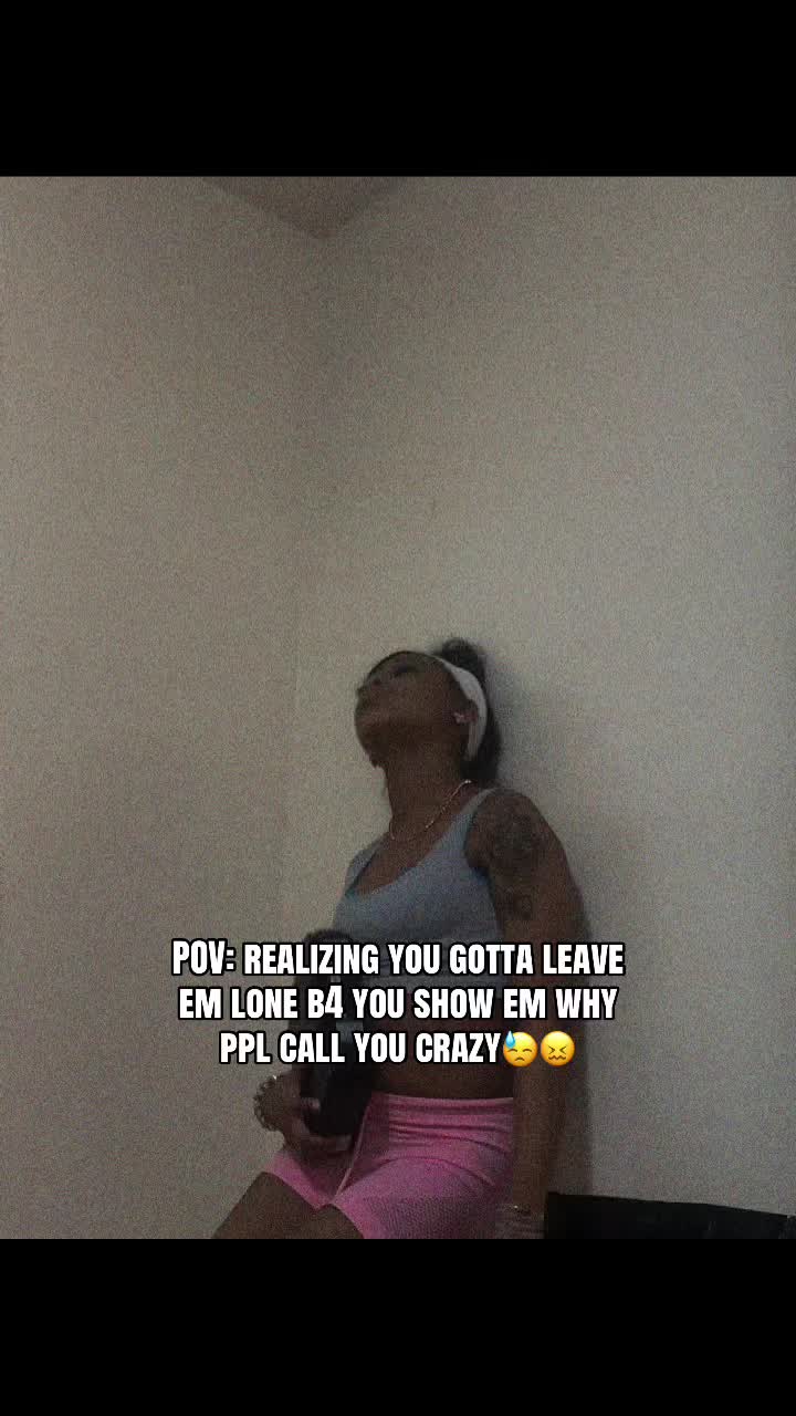 @_ms.h0lly_wood
