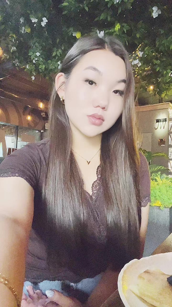 @Jibek