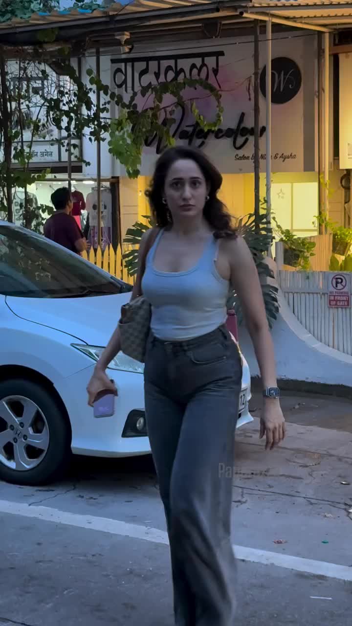 @Neha Sharma 💫