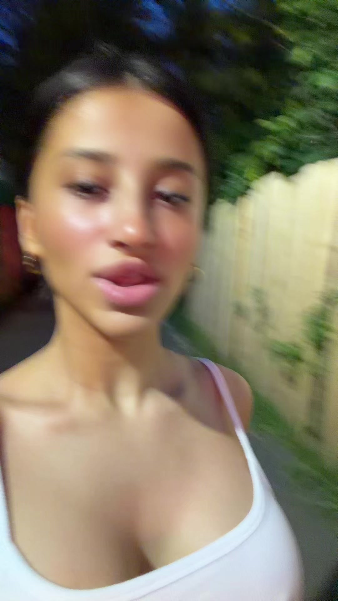 @Maria
