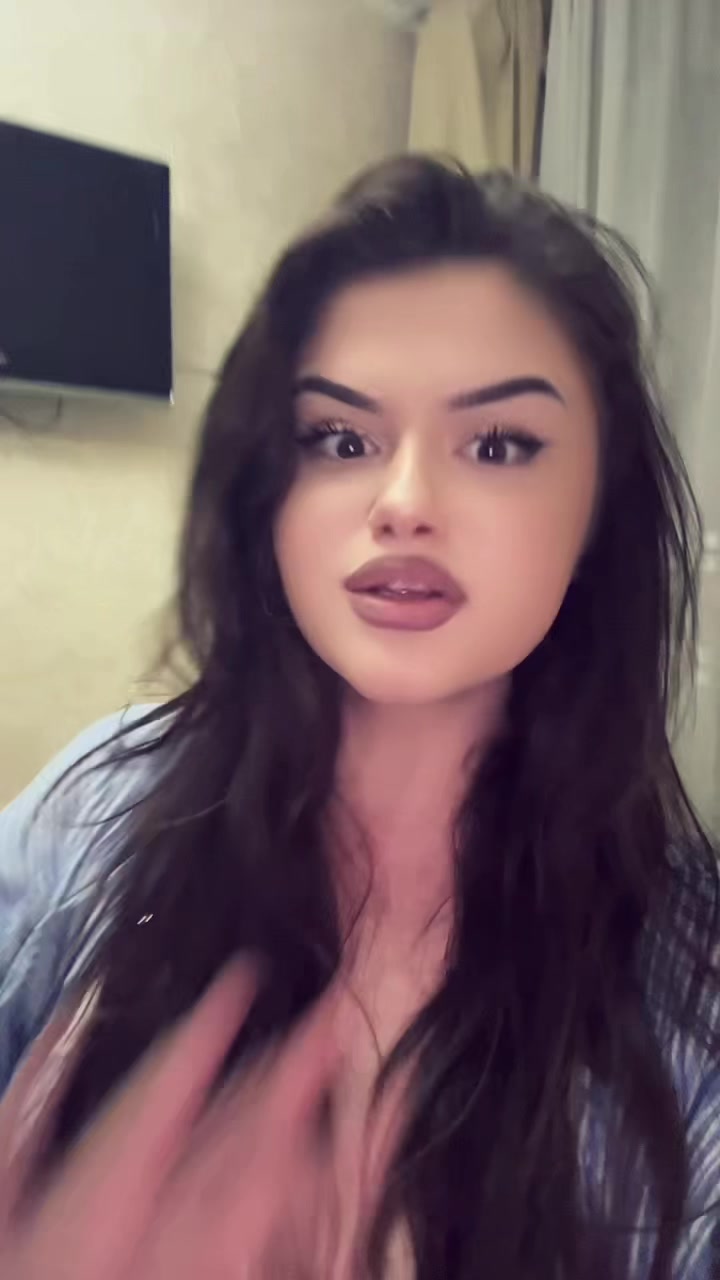@Варя
