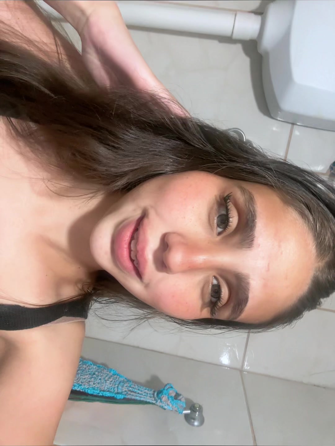 @Laryy