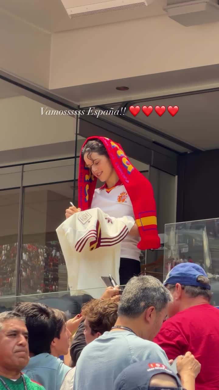 @ana pelayo