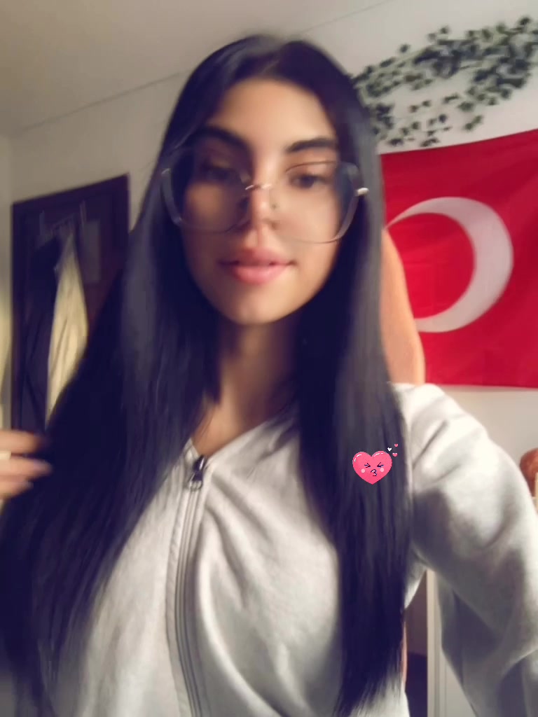 @😶&zwj;🌫️