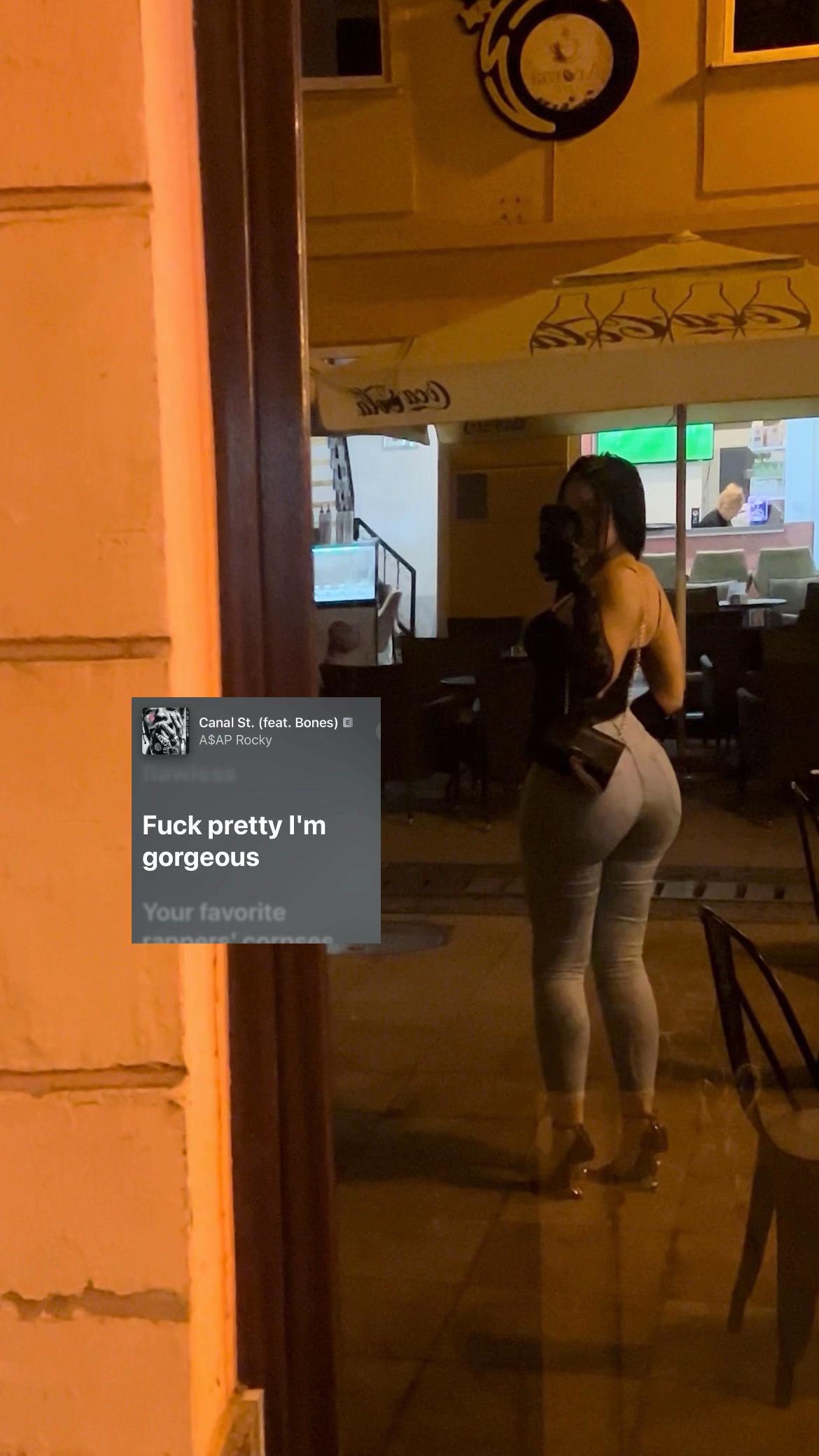 @𝒜𝓃𝓉𝑒𝒶
