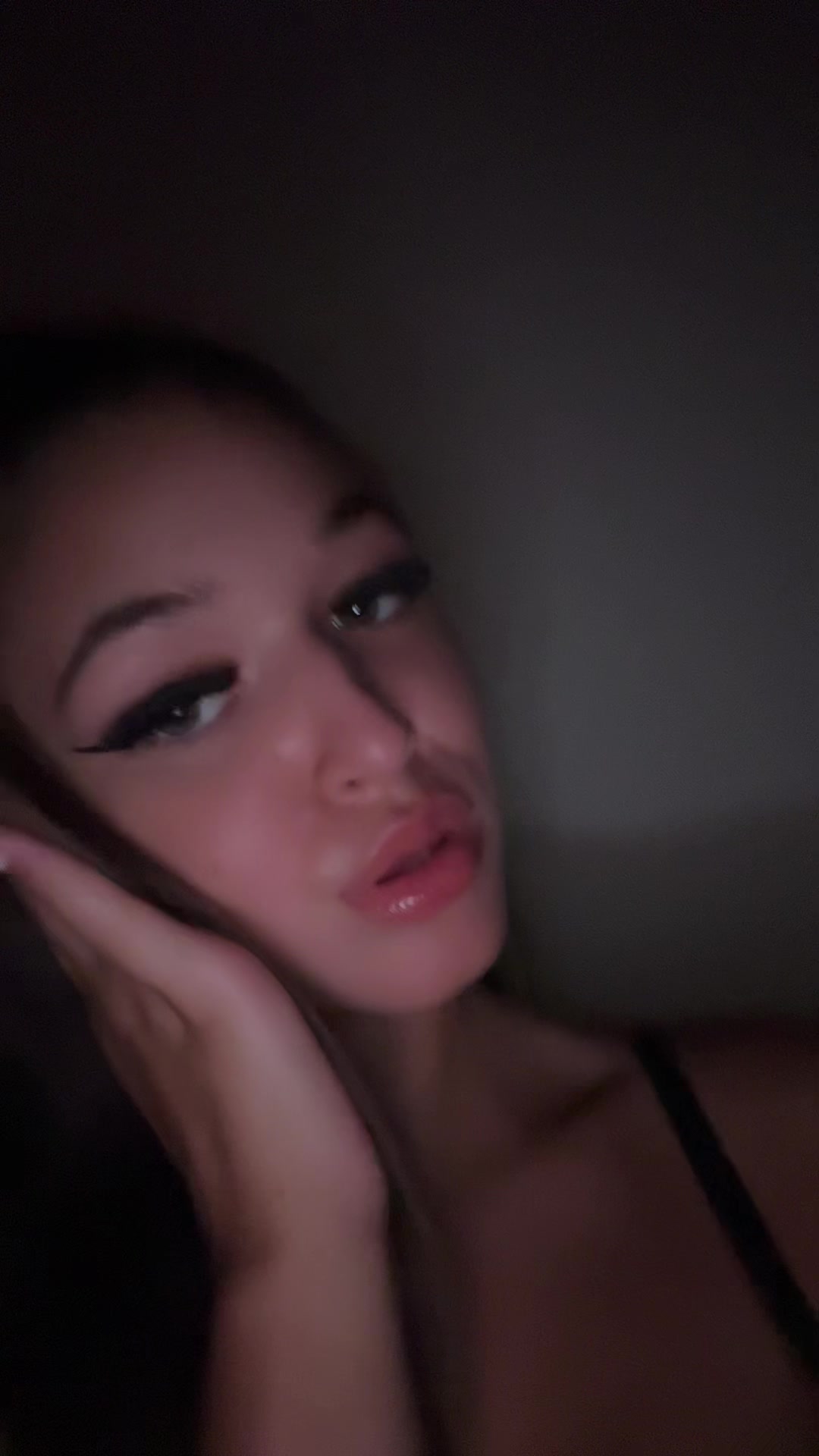 @Ayuraglam