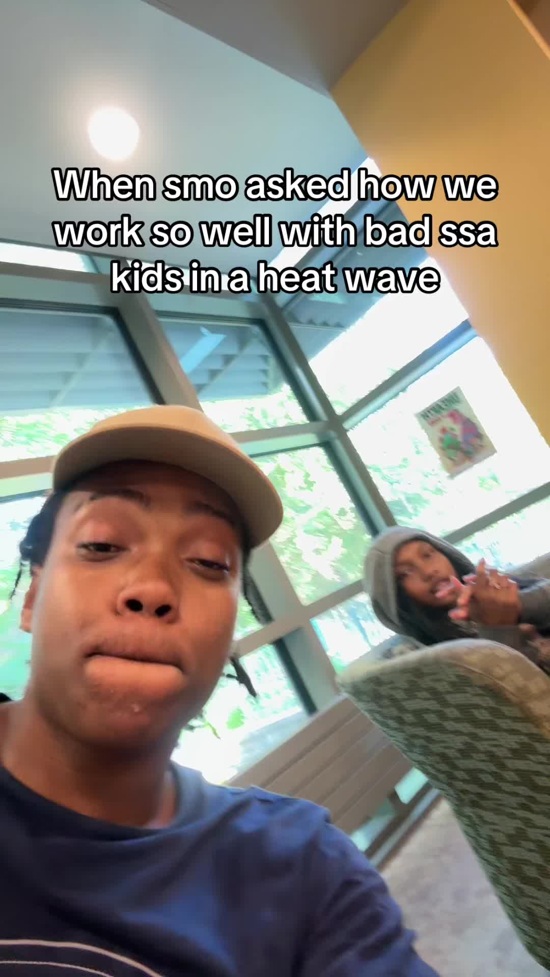 @everybdyhates_e