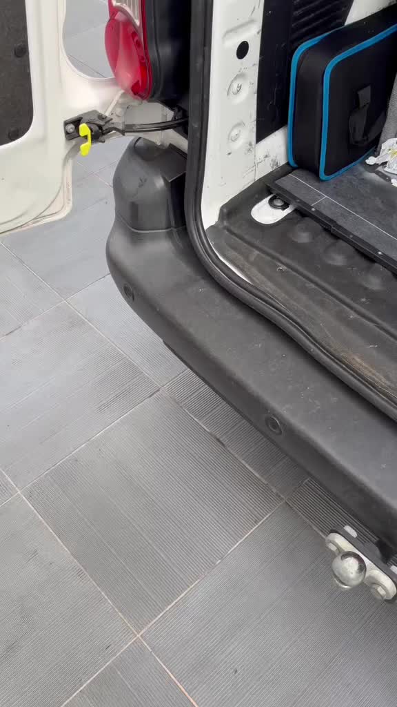 @LAVAGE-LUXE A DOMICILE
