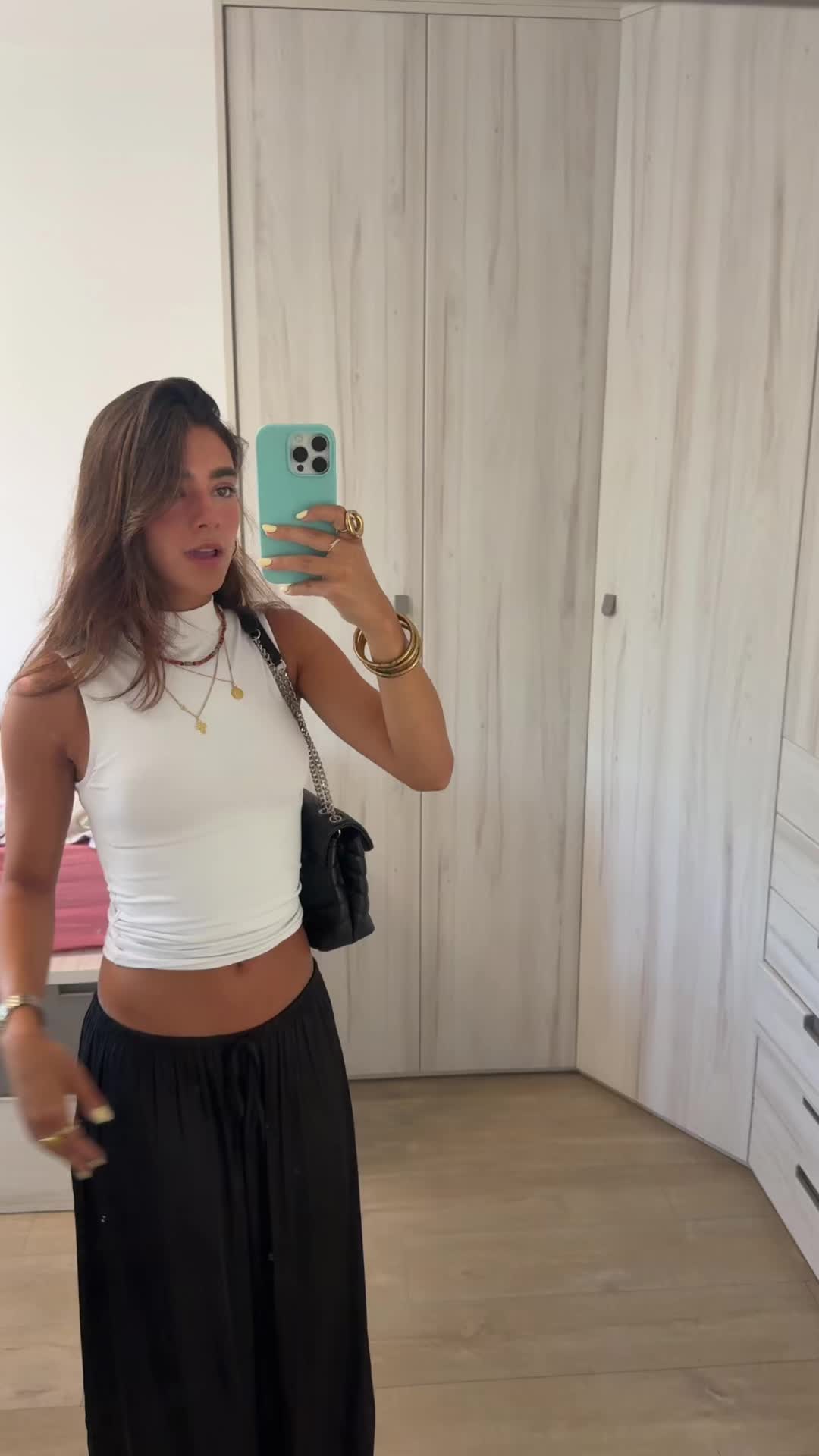 @Luc&iacute;a Molinero