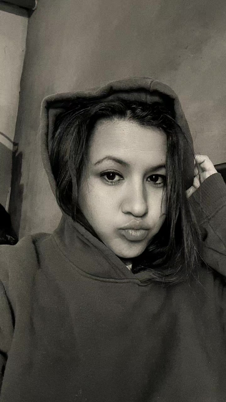@Yami Gonzalez
