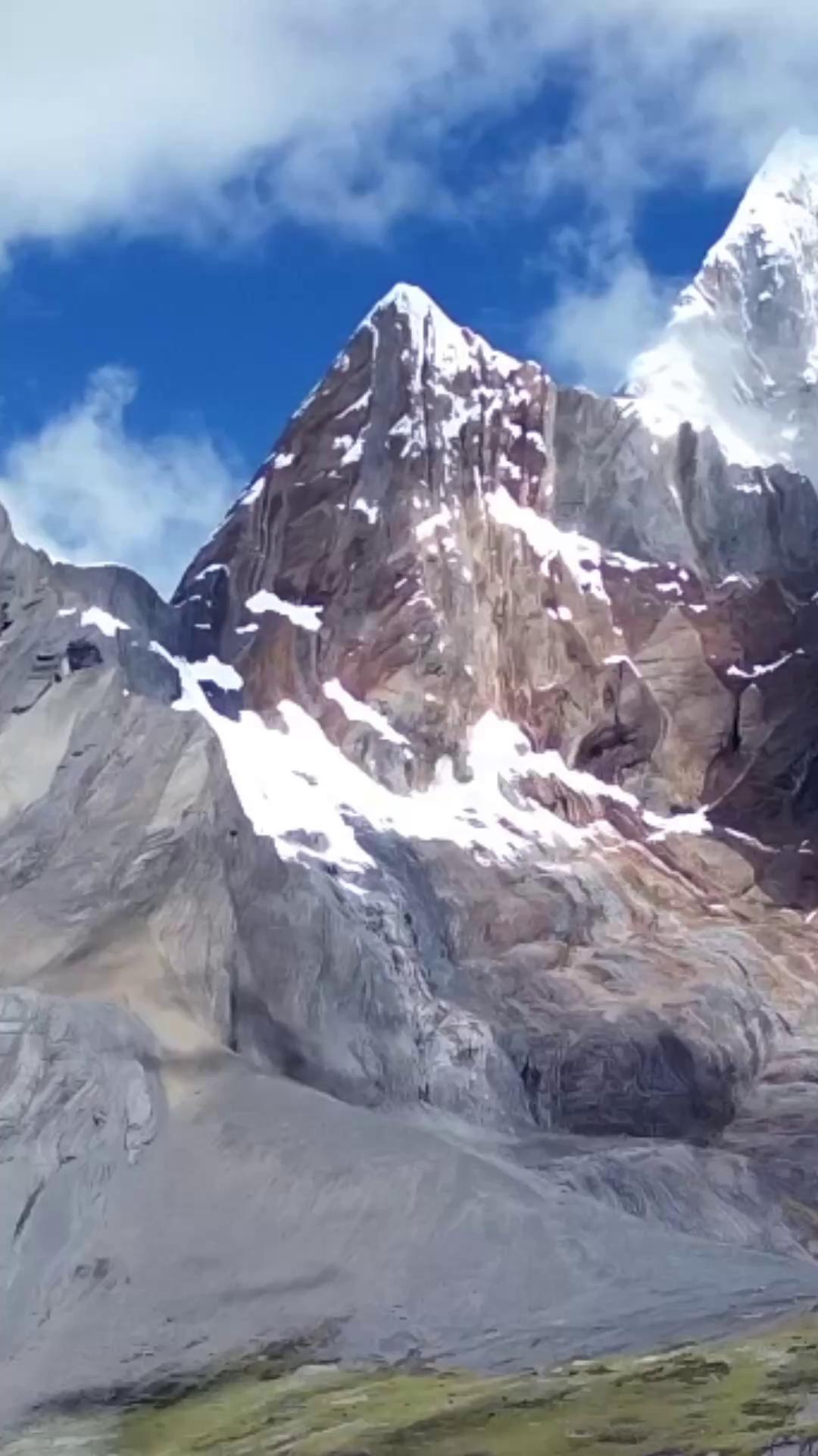 @AlpenglowExpeditions