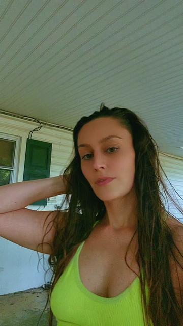 @Adriana