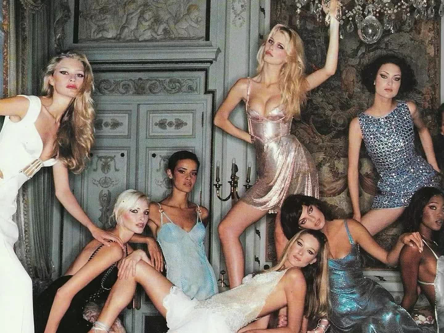 @𝓜&rsquo;