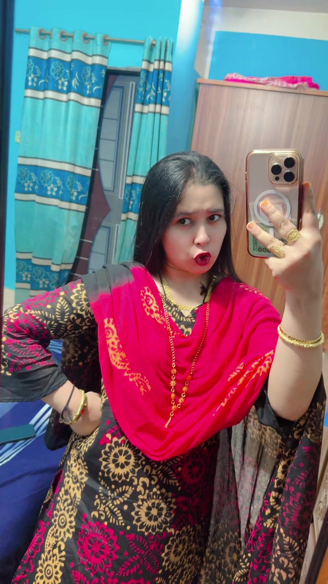 @নূপুর খন্দকার বিউটি পার্লার ✅