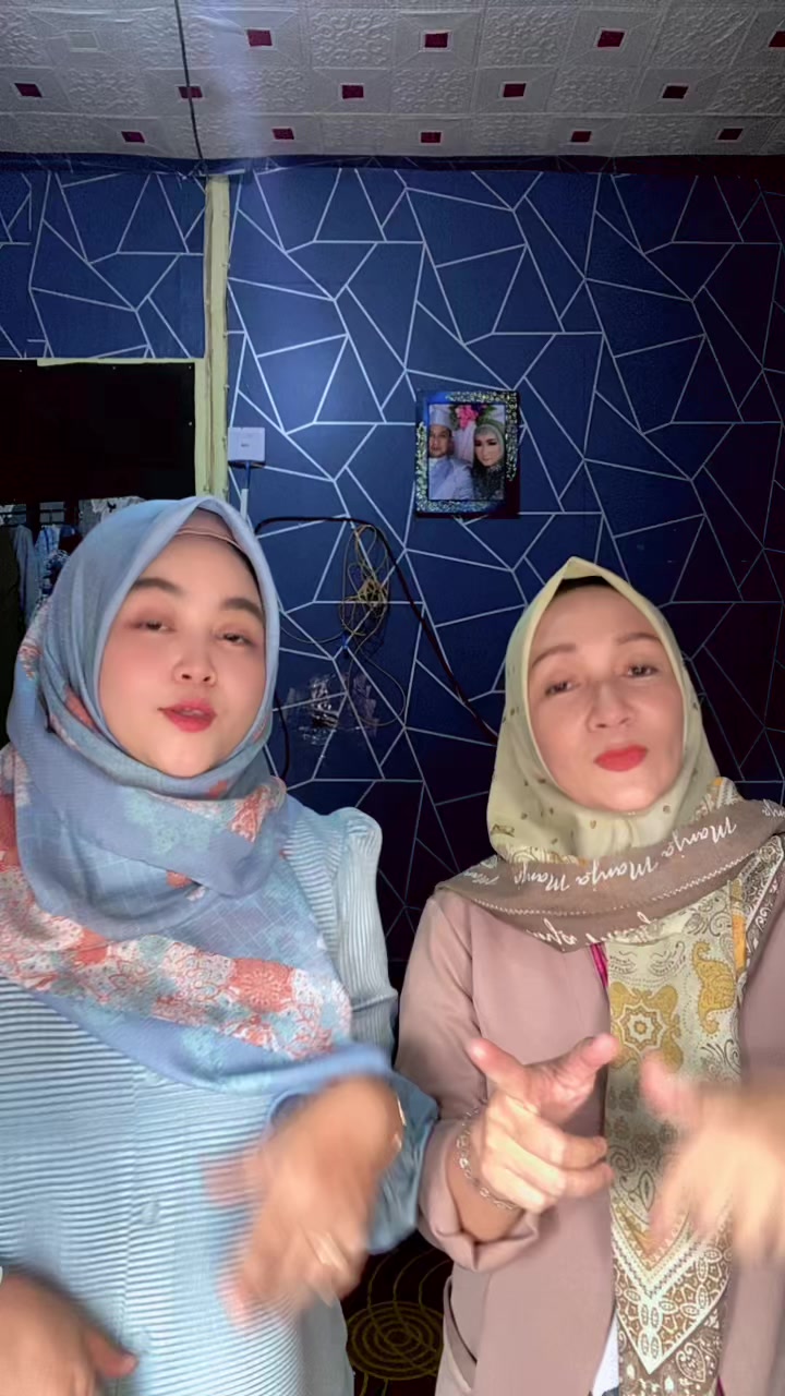 @shishielaofficial
