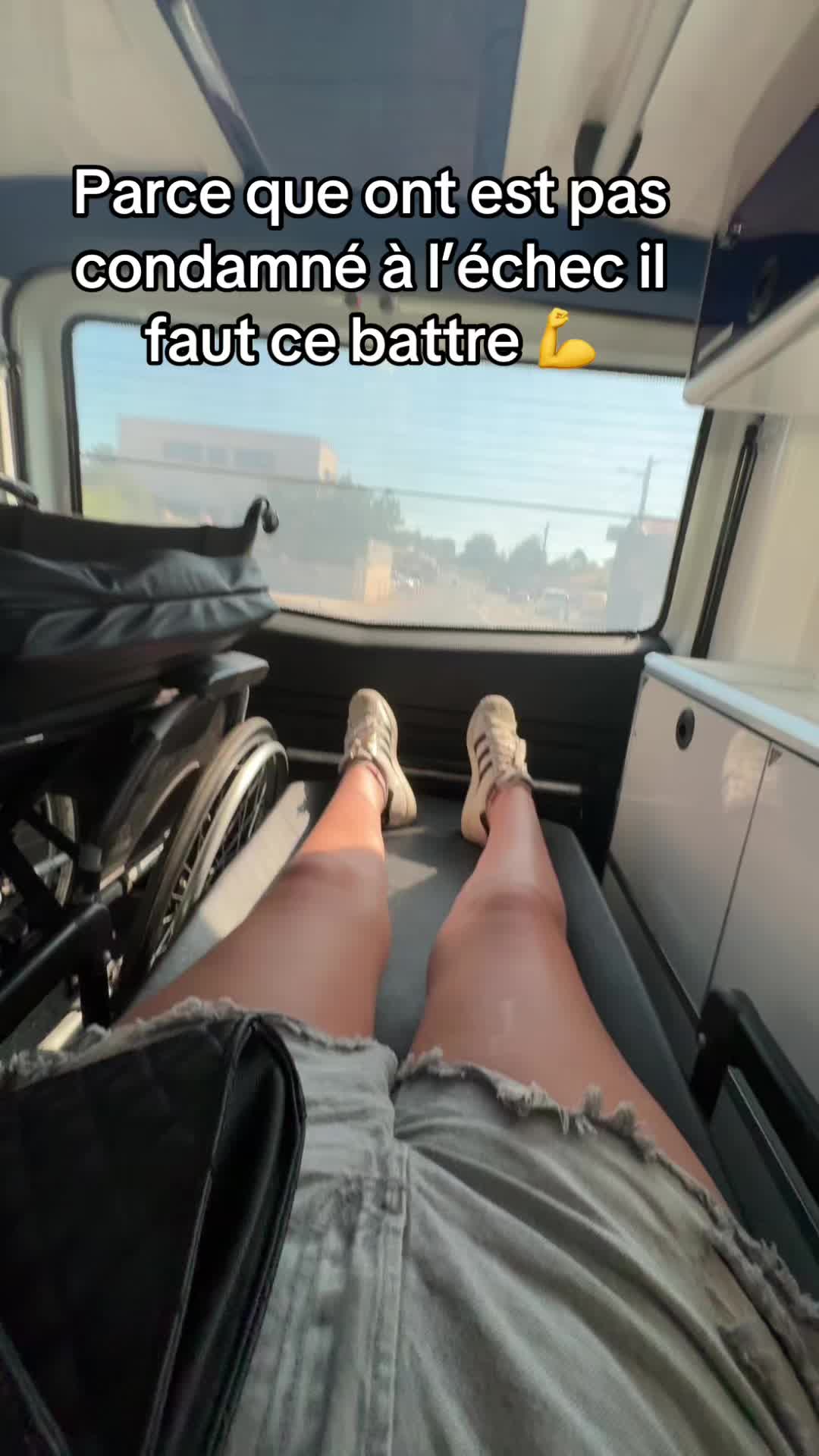 @MA&Euml;VA 💋