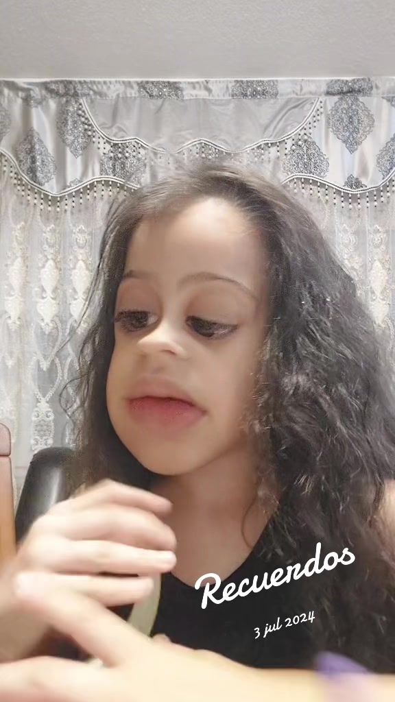 @Sofia🎀🧸
