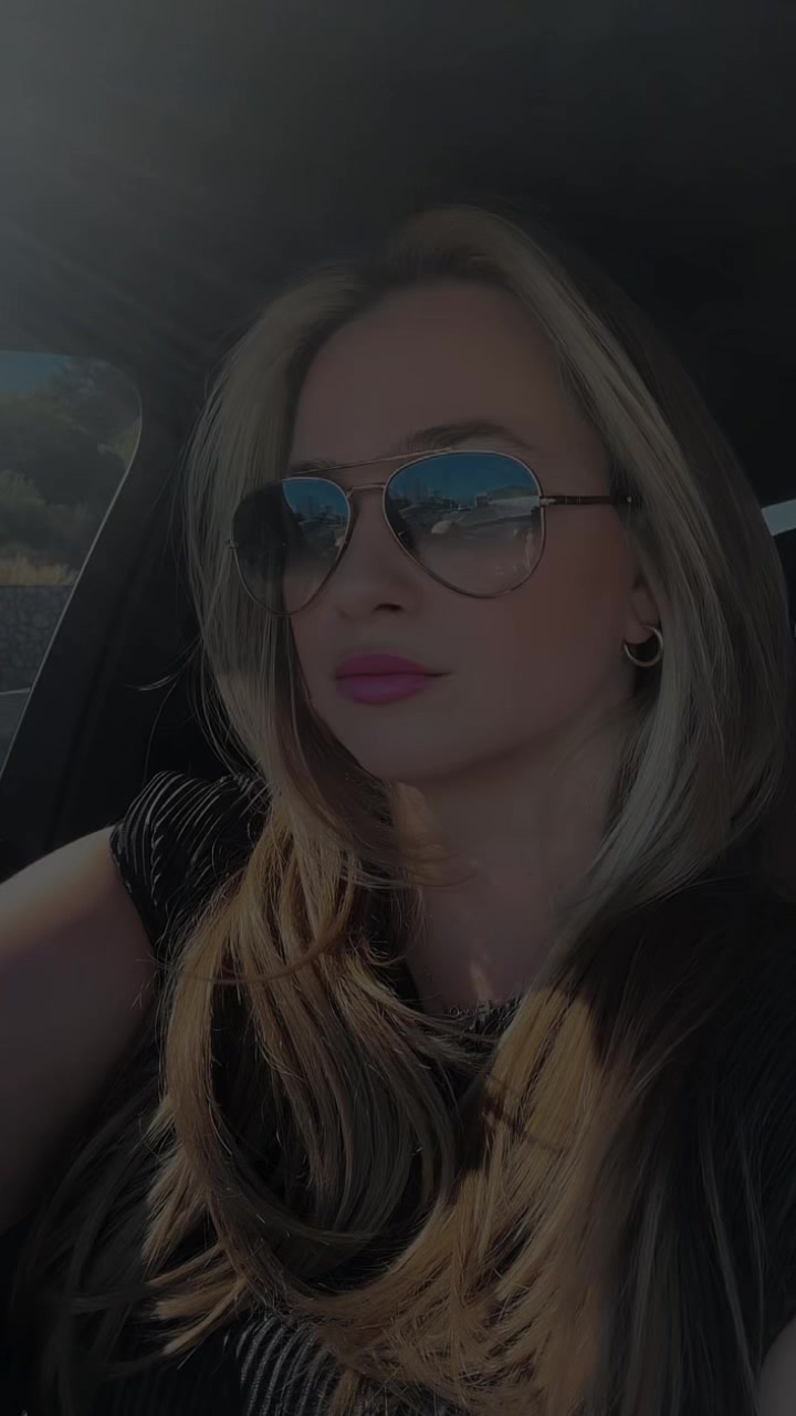 @İpek__