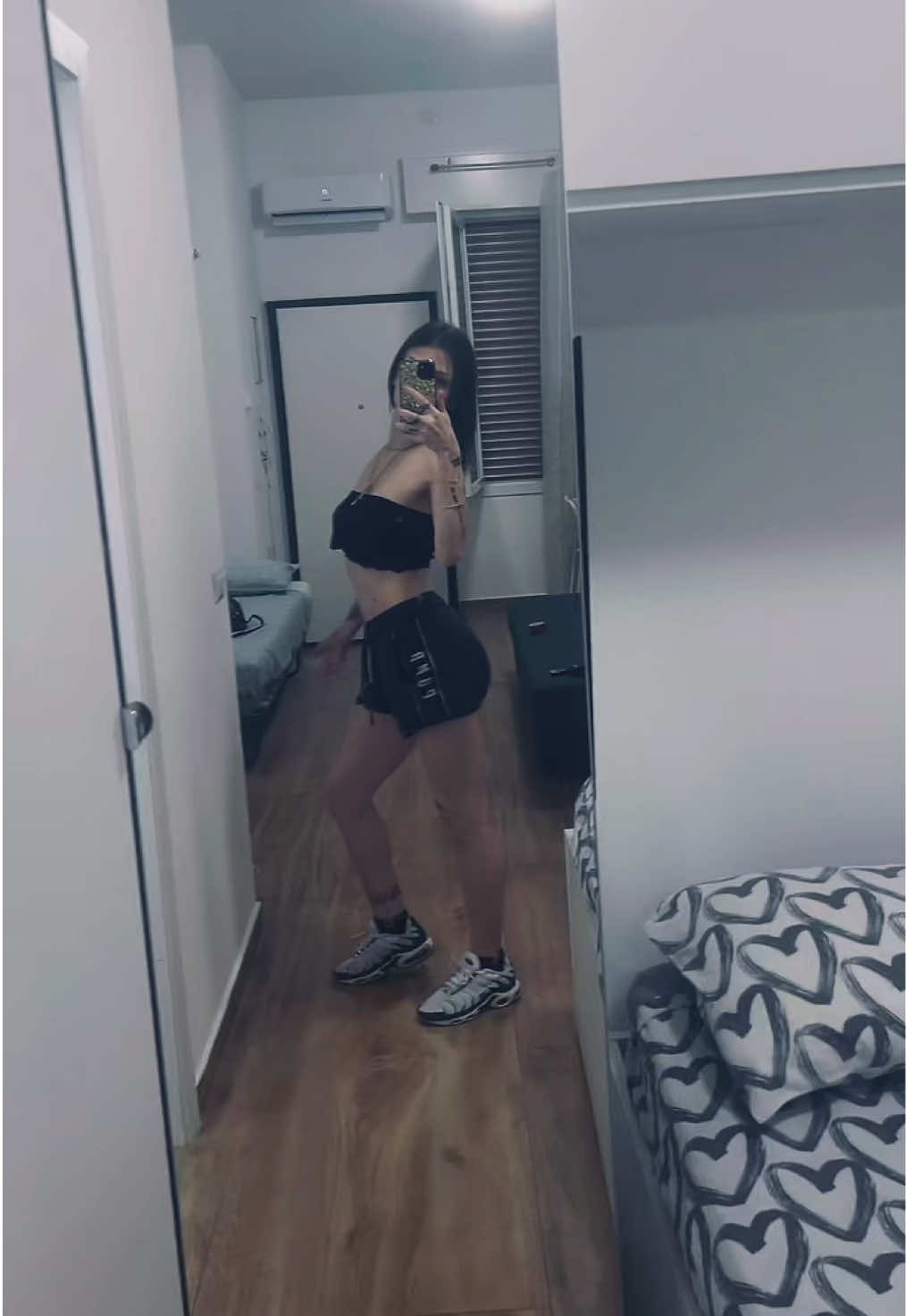 @Nicky $🖤🐆